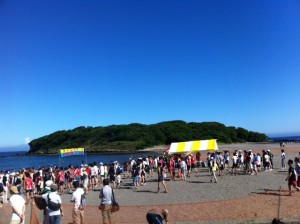 会場は館山湾＋沖の島公園＋自衛隊の航空基地。